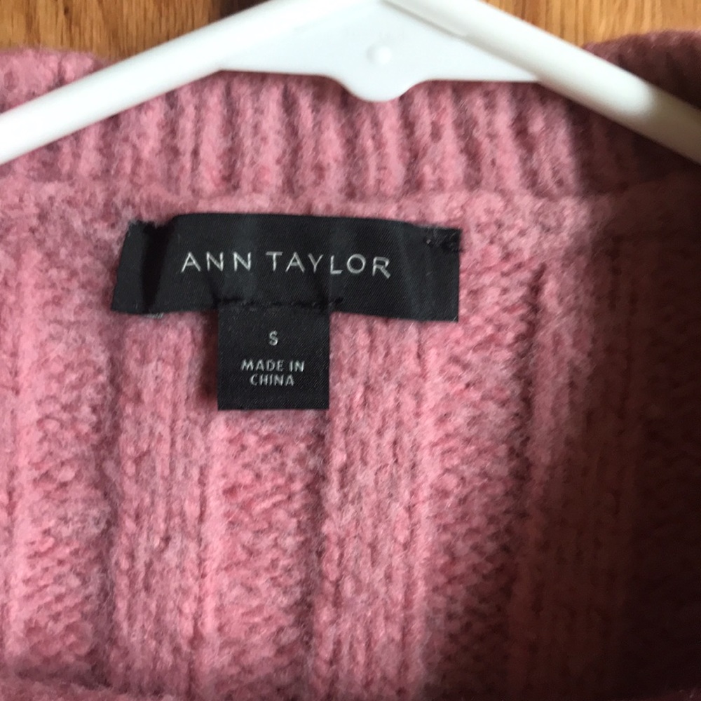Pink Sweater - Picture 3 of 5
